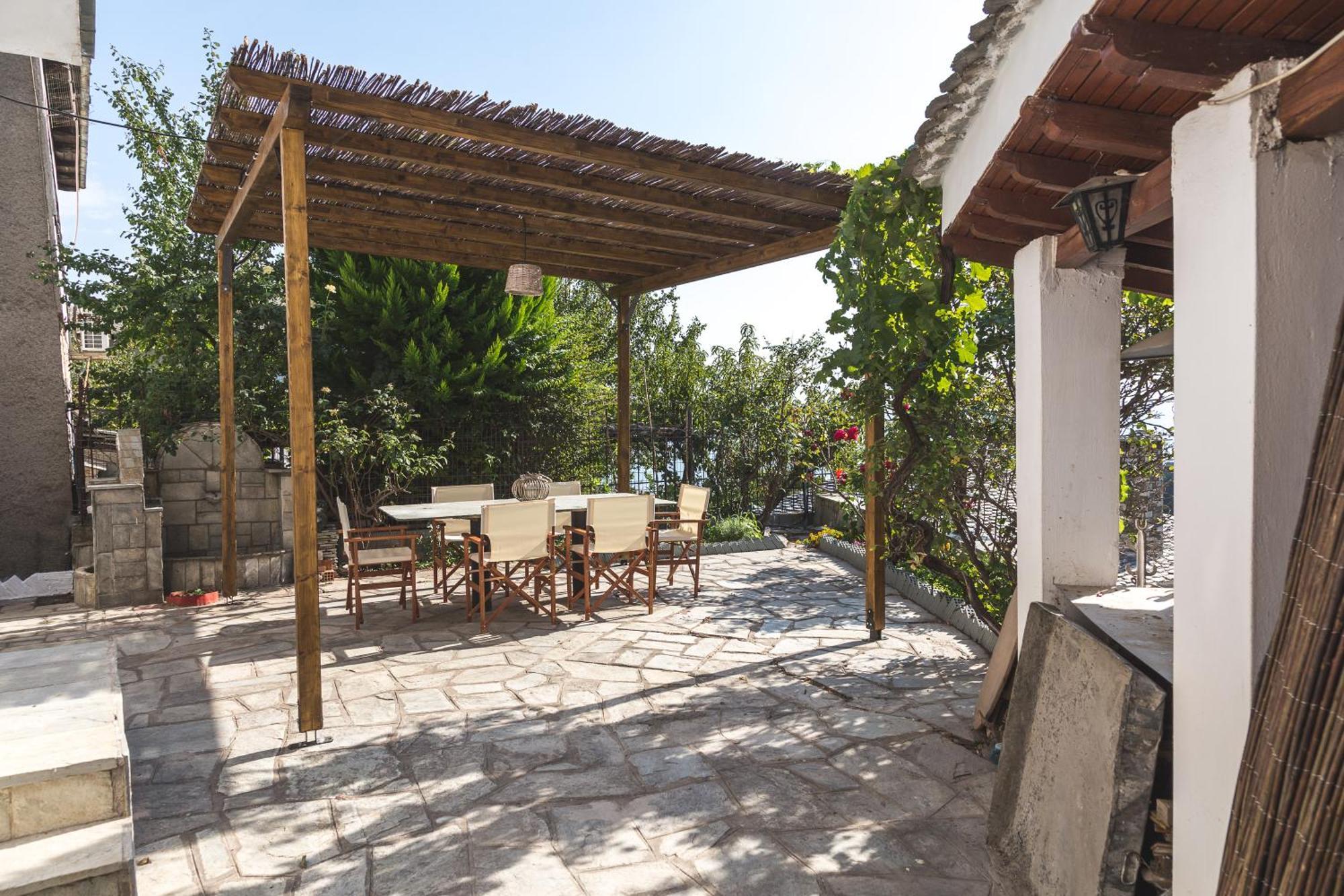 Villa Ntona Makrinitsa Luaran gambar